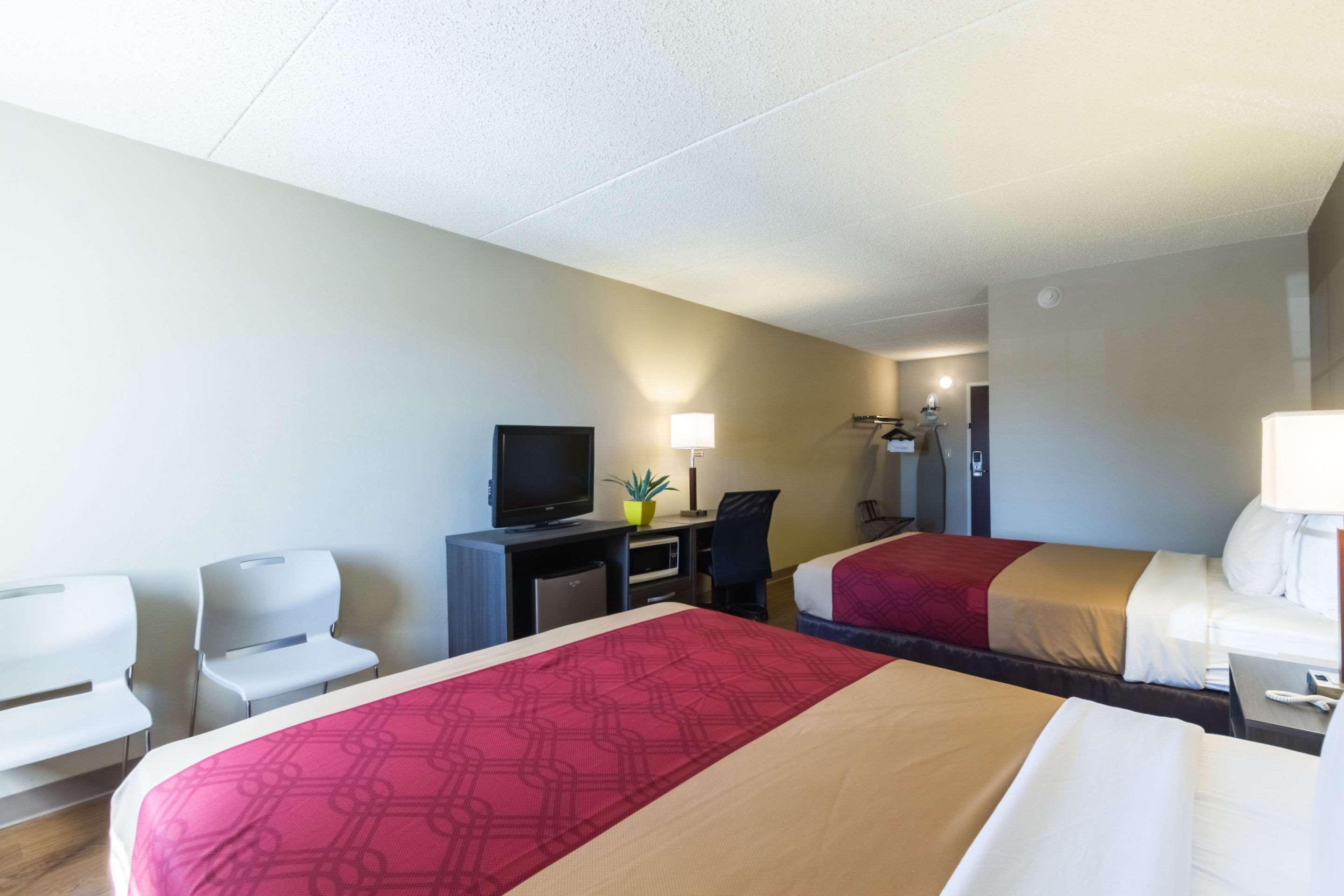 Econo Lodge Harrisburg - Southwest Of Hershey Area Екстериор снимка