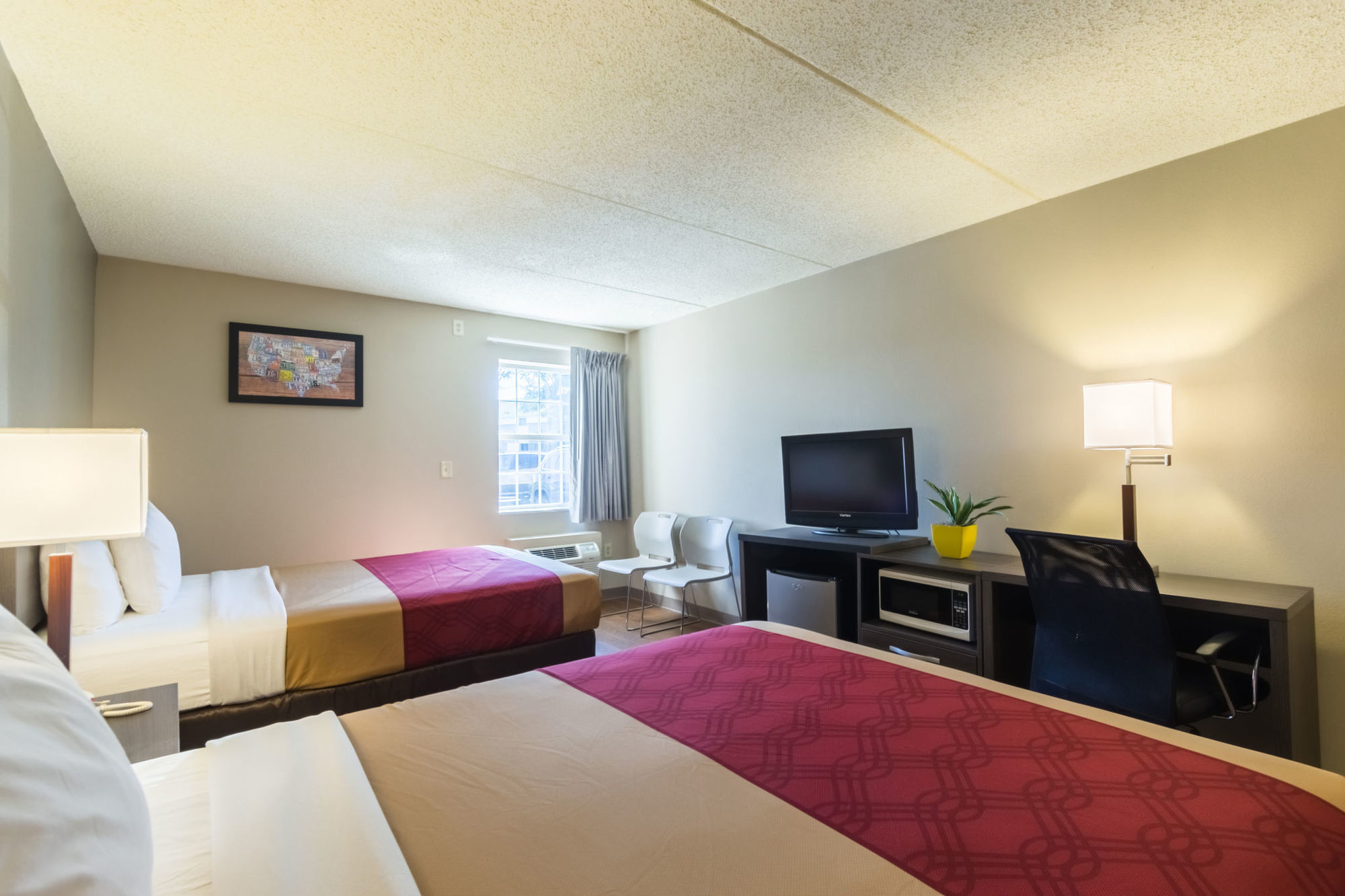 Econo Lodge Harrisburg - Southwest Of Hershey Area Стая снимка
