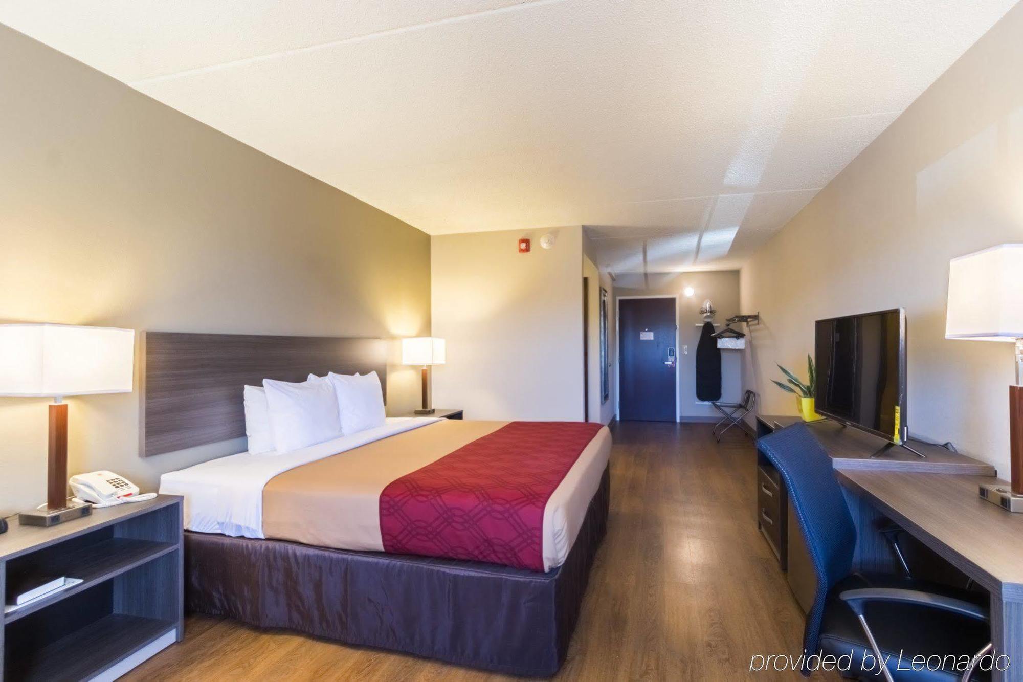 Econo Lodge Harrisburg - Southwest Of Hershey Area Екстериор снимка